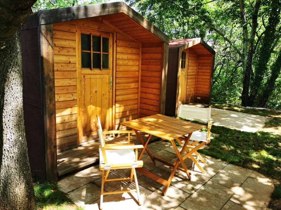 Krasen Kras 104 Resort Komen Zewnętrze zdjęcie