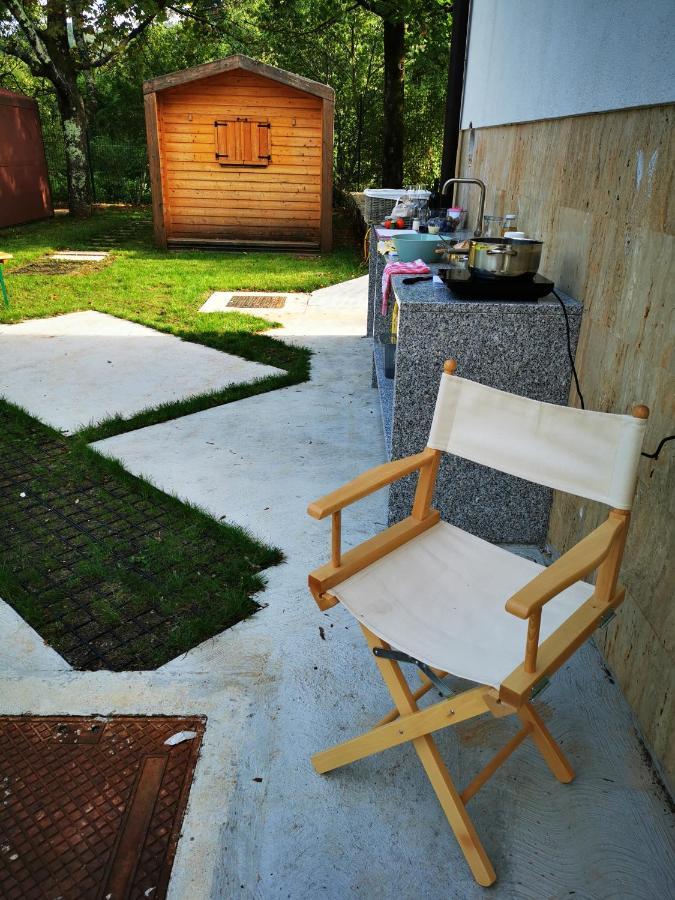 Krasen Kras 104 Resort Komen Zewnętrze zdjęcie