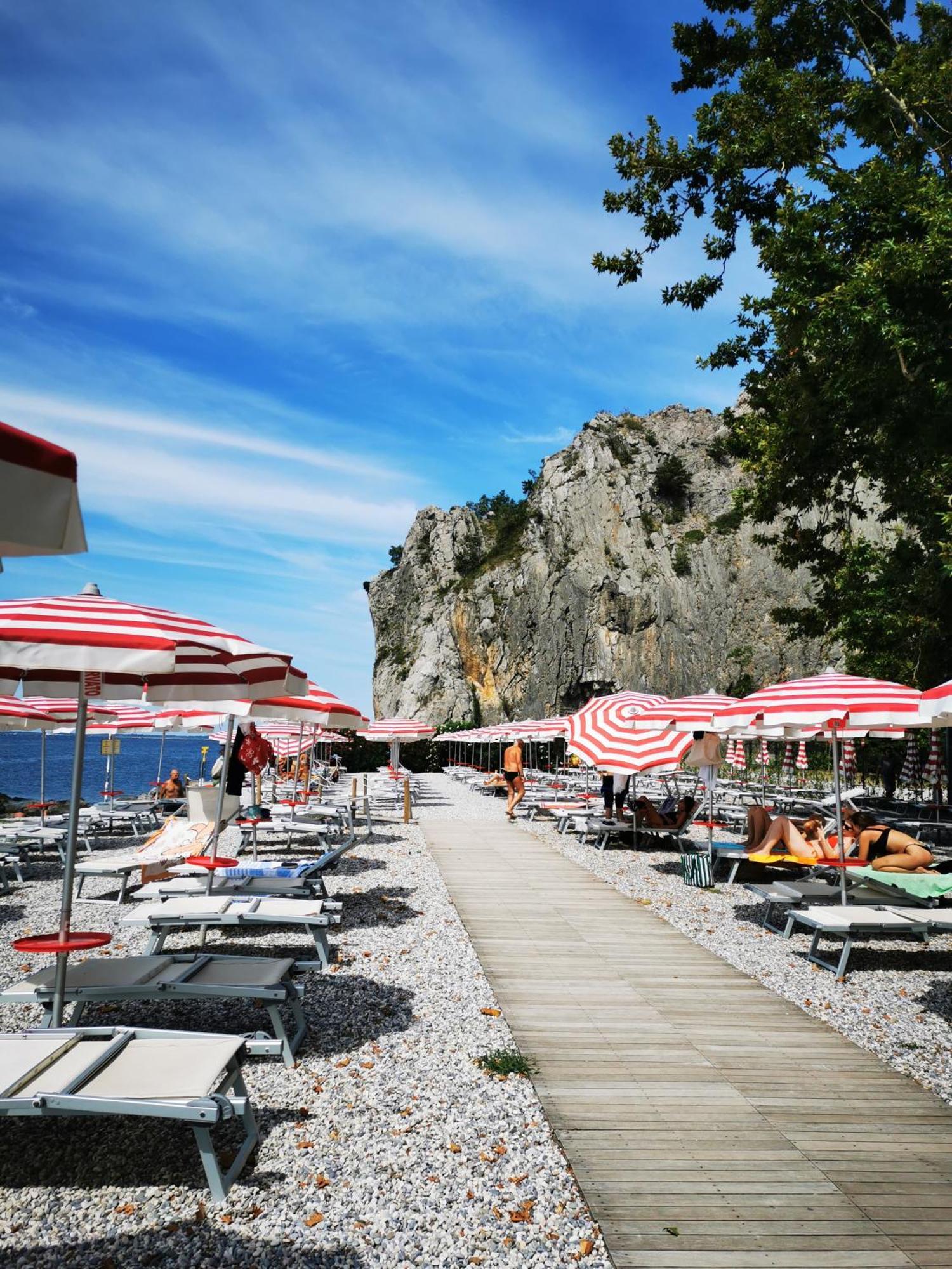 Krasen Kras 104 Resort Komen Zewnętrze zdjęcie